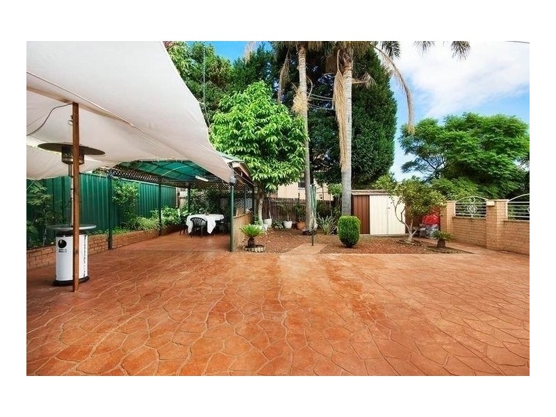 2 Elsie Street, Earlwood NSW 2206