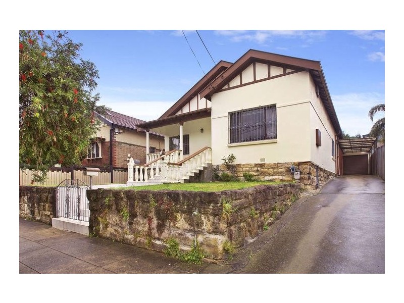 22 Leofrene Avenue, Marrickville NSW 2204