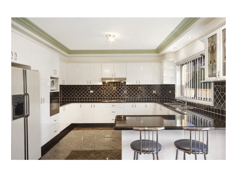 12 Fairwater Drive, Breakfast Point NSW 2137