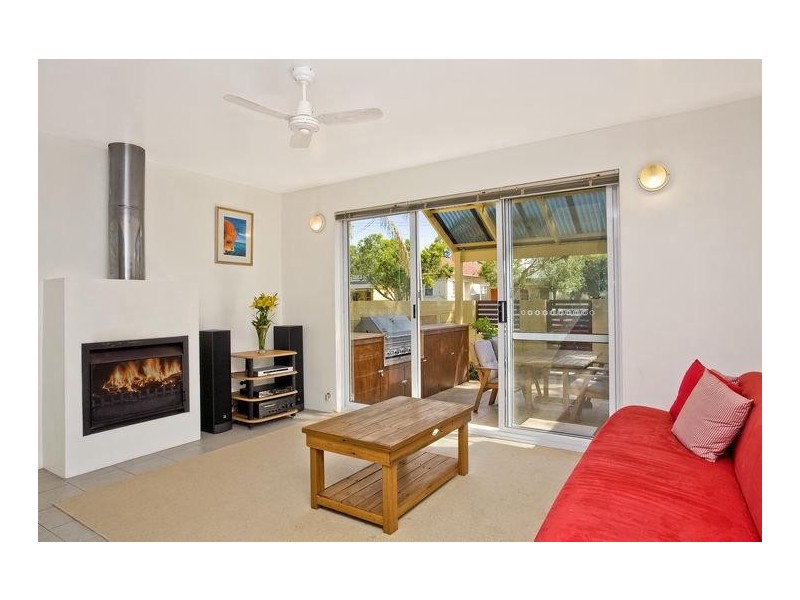 8A Hawthorne Street, Leichhardt NSW 2040