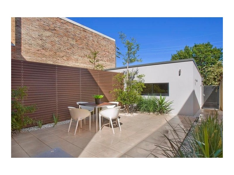 19 Kingston Road, Camperdown NSW 2050