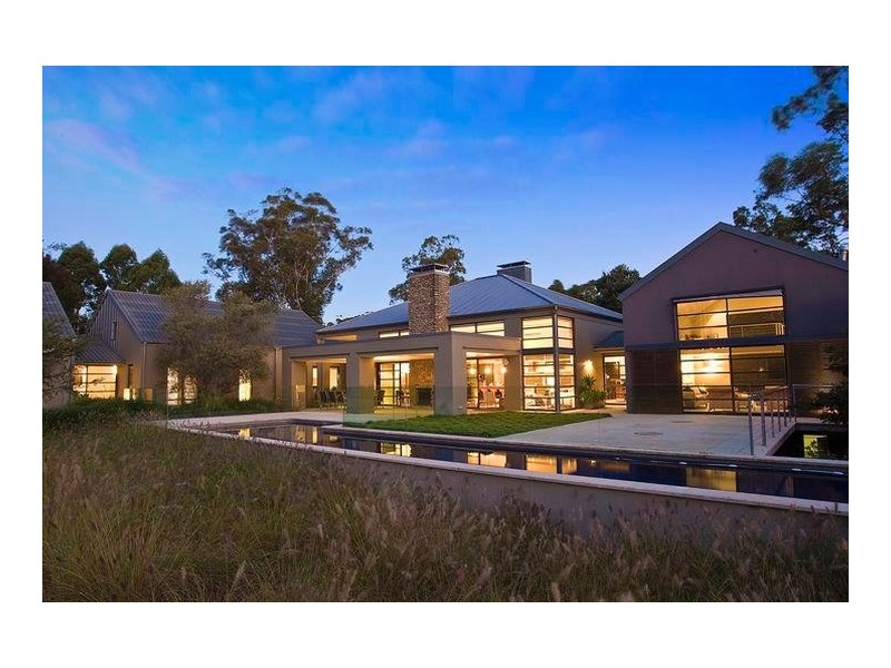 2 Gilmour Close, Glenhaven NSW 2156