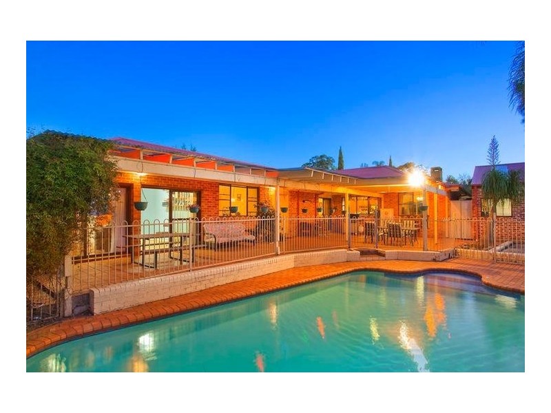 48 Amphitheatre Circuit, Baulkham Hills NSW 2153