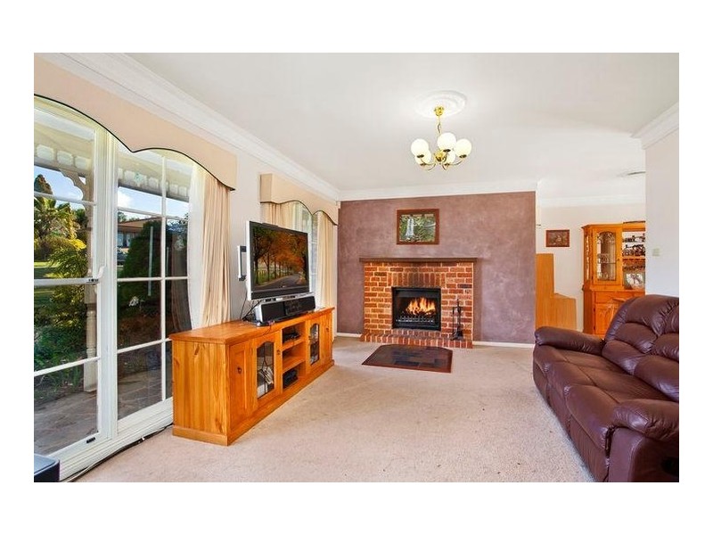 48 Amphitheatre Circuit, Baulkham Hills NSW 2153