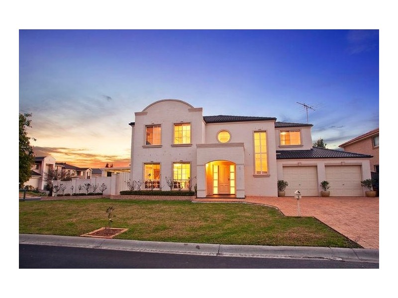 5 Townsend Circuit, Beaumont Hills NSW 2155