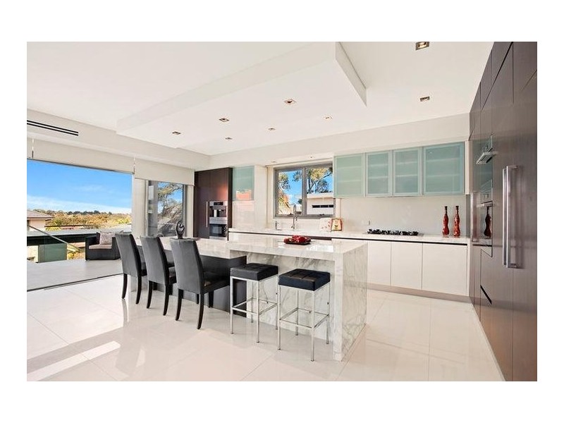 28 Brae Place, Castle Hill NSW 2154