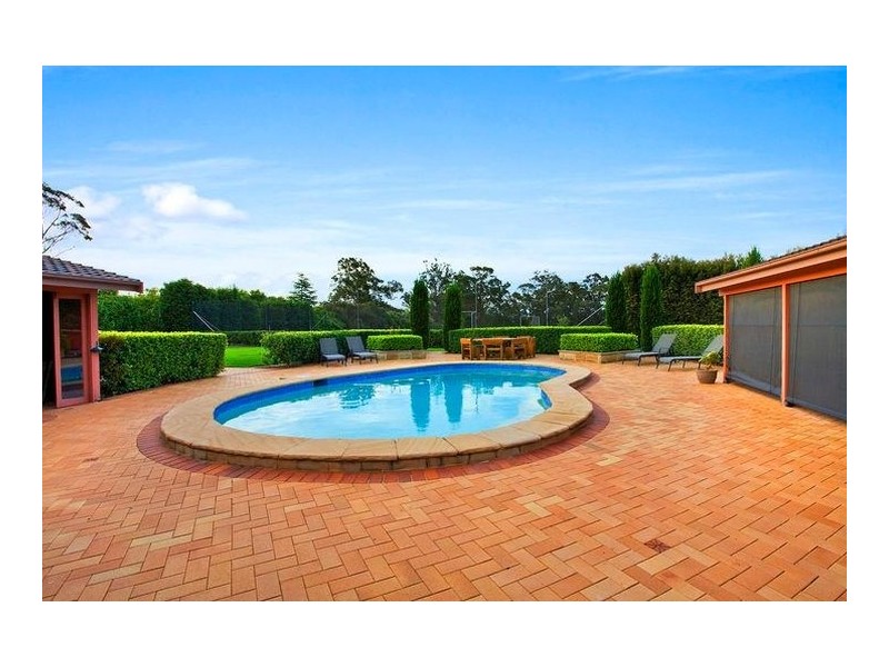 6 Campbell Crescent, Glenorie NSW 2157