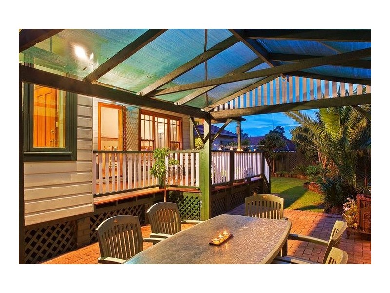 24 Wyena Road, Pendle Hill NSW 2145