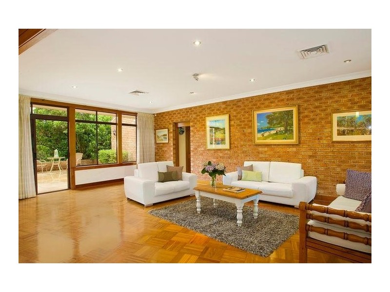 1 Gilmour Close, Glenhaven NSW 2156