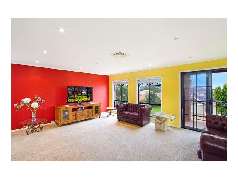 5 Kinnard Way, Kellyville NSW 2155