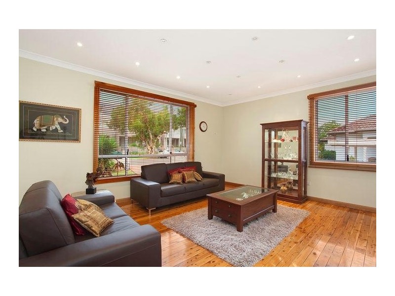 34 Balmoral Road, Northmead NSW 2152