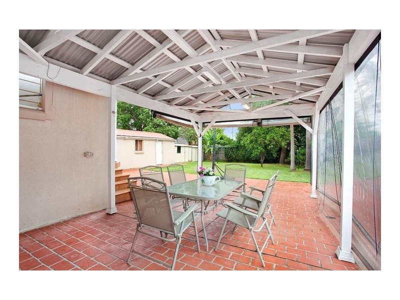 34 Balmoral Road, Northmead NSW 2152