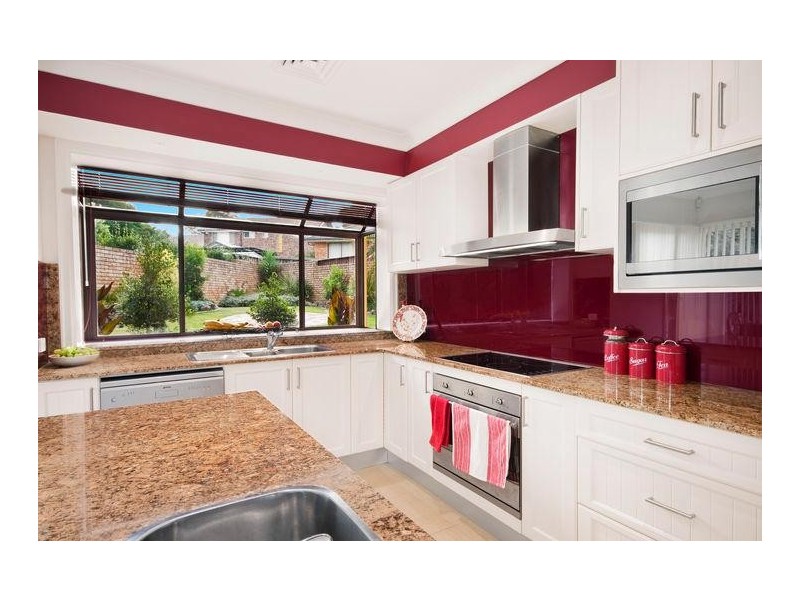 13 Lynwood Place, Castle Hill NSW 2154