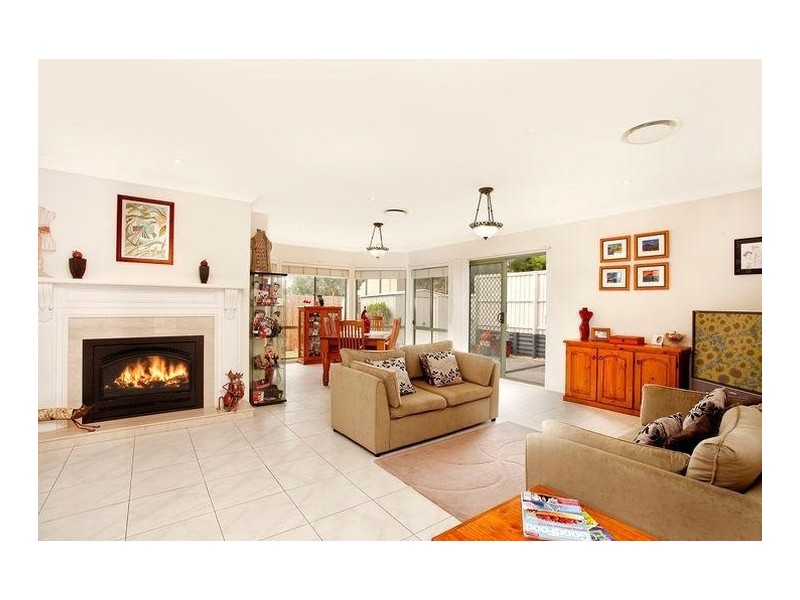 6 Ballymena Way, Kellyville NSW 2155