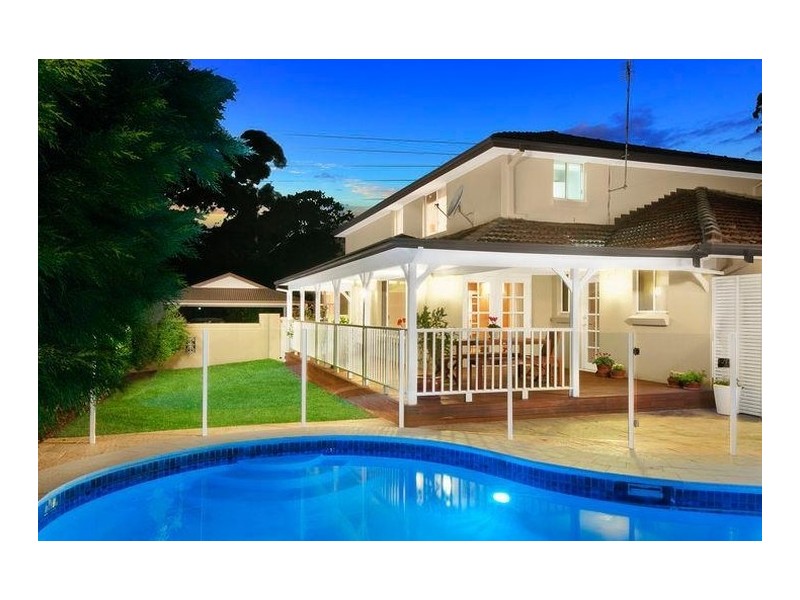102 Range Road, West Pennant Hills NSW 2125