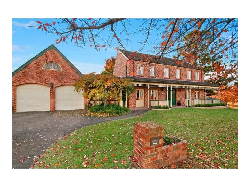 11 Erlestoke Place, Castle Hill NSW 2154