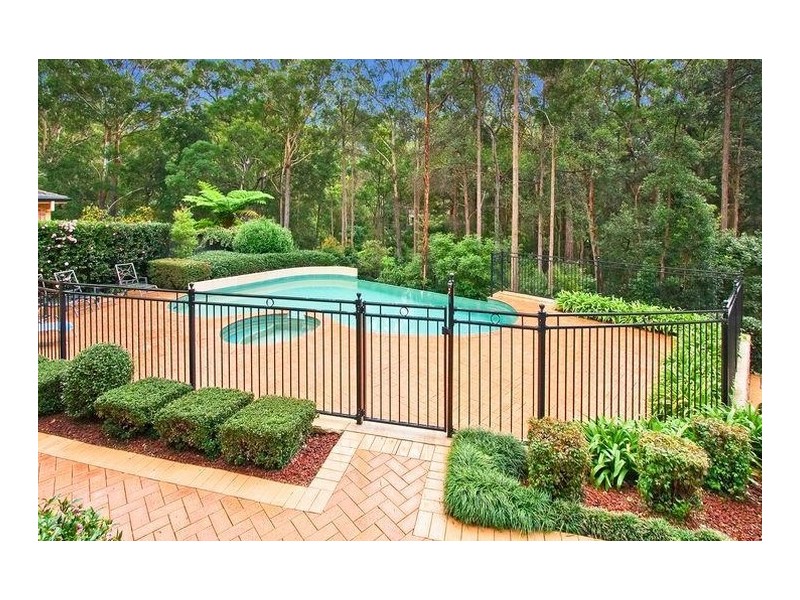 5 Neville Court, Castle Hill NSW 2154