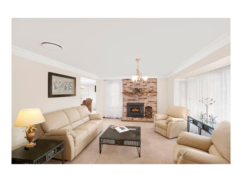 1 Binet Way, Glenhaven NSW 2156