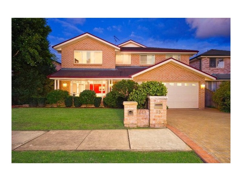25 Tallowood Grove, Beaumont Hills NSW 2155