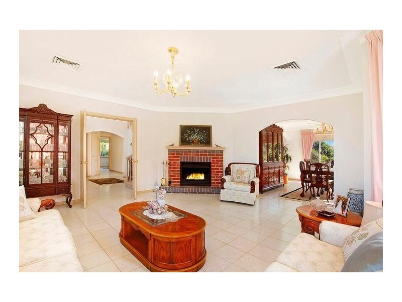11 Lonsdale Place, West Pennant Hills NSW 2125