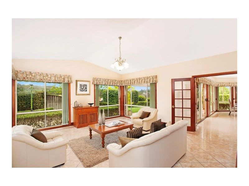 4 Grantown Court, Castle Hill NSW 2154