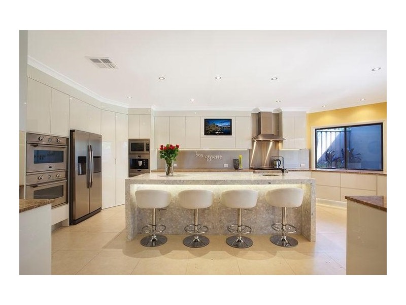 16 Taylor Street, West Pennant Hills NSW 2125