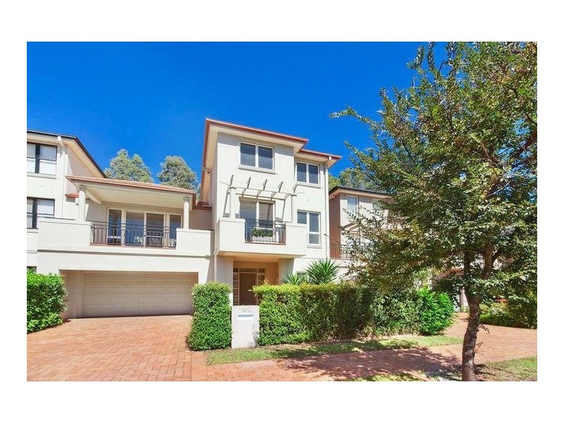 100 Linden Way, Bella Vista NSW 2153
