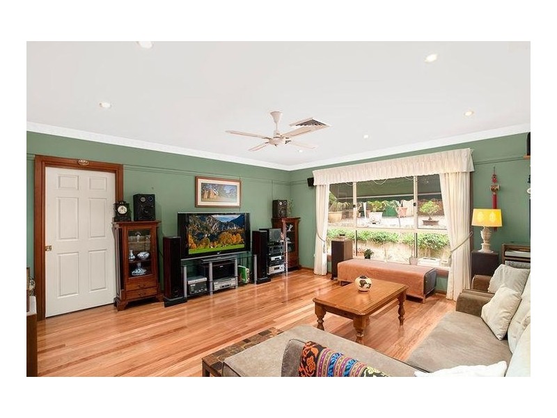 62 Yaringa Road, Castle Hill NSW 2154