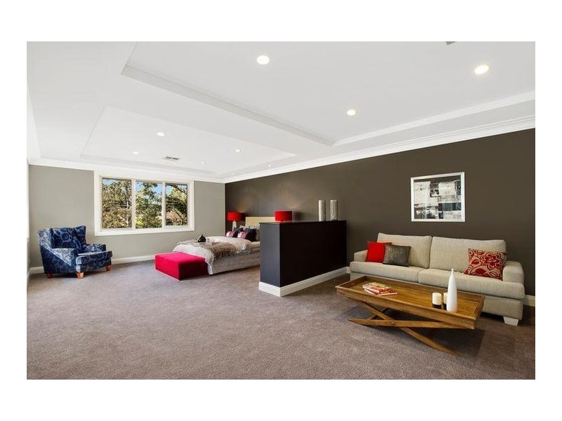 83 Bredon Avenue, West Pennant Hills NSW 2125