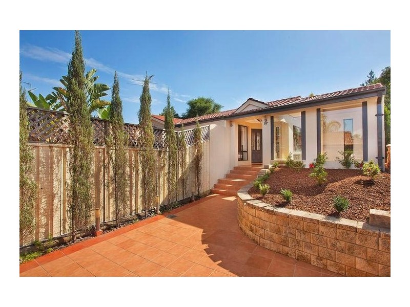 18b Delaney Drive, Baulkham Hills NSW 2153