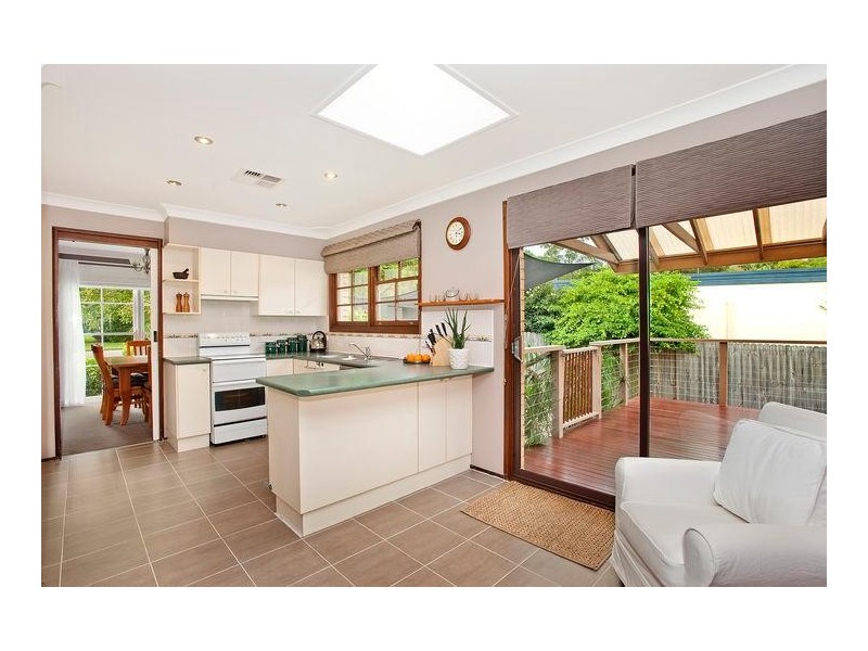 15 Louise Avenue, Baulkham Hills NSW 2153