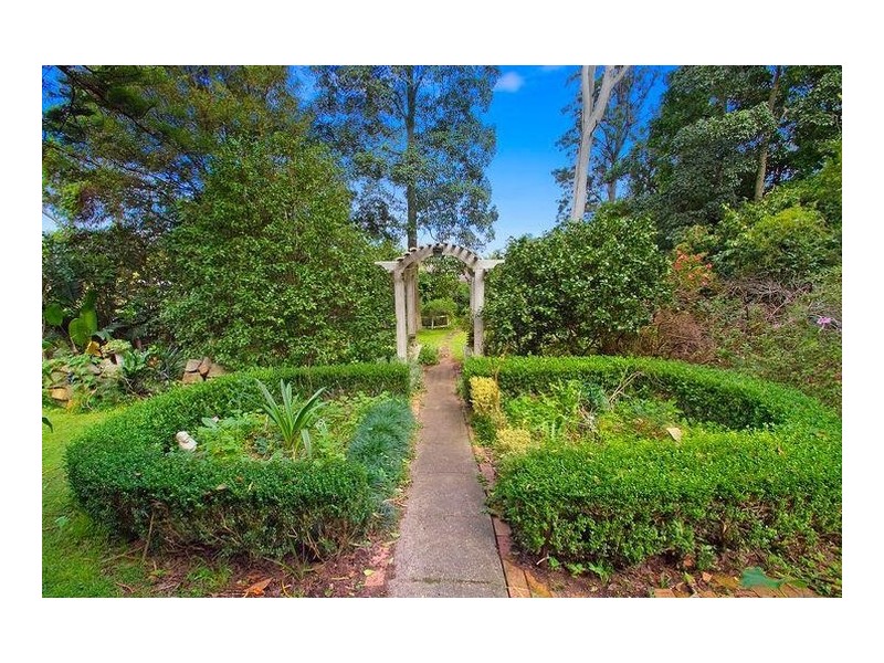 14 Windermere Avenue, Northmead NSW 2152