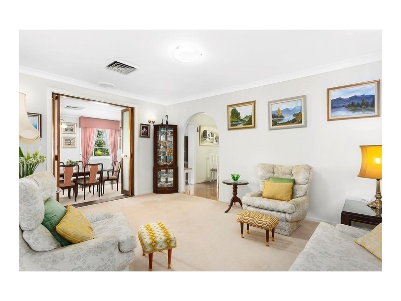 20 Jindabyne Avenue, Baulkham Hills NSW 2153