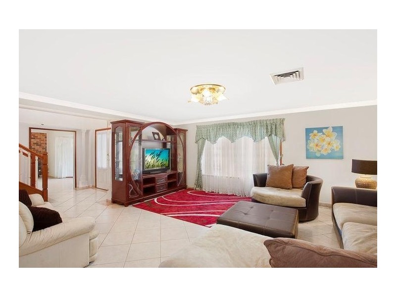 11 Hunter Place, Castle Hill NSW 2154