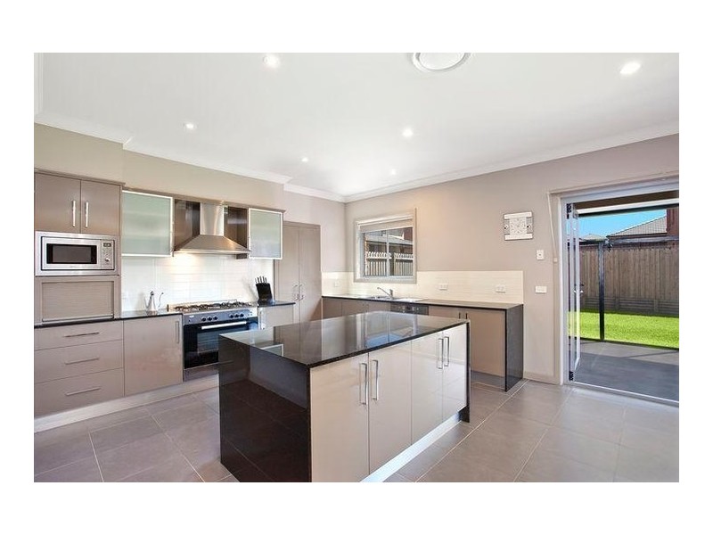 5 Hilcot Street, Stanhope Gardens NSW 2768