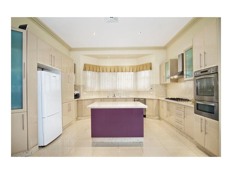 2 Kentridge Place, Bella Vista NSW 2153