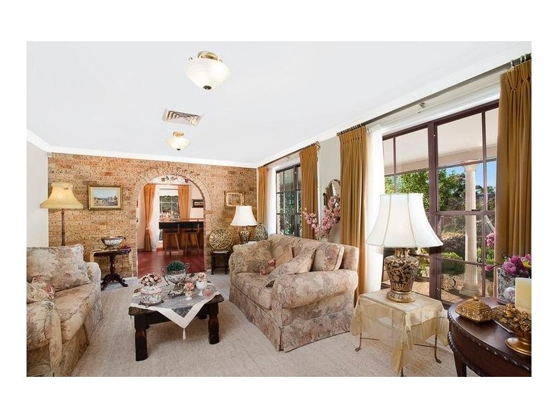 2 Renee Close, Glenhaven NSW 2156