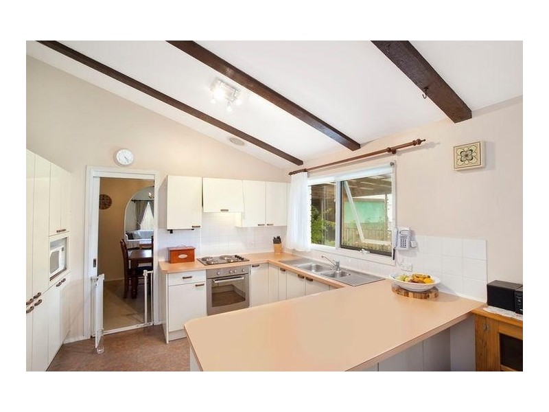 18 Dresden Avenue, Castle Hill NSW 2154