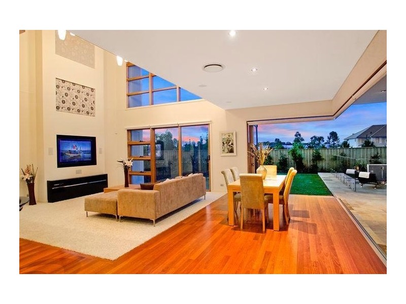 11 Bridgeview Circuit, Bella Vista NSW 2153