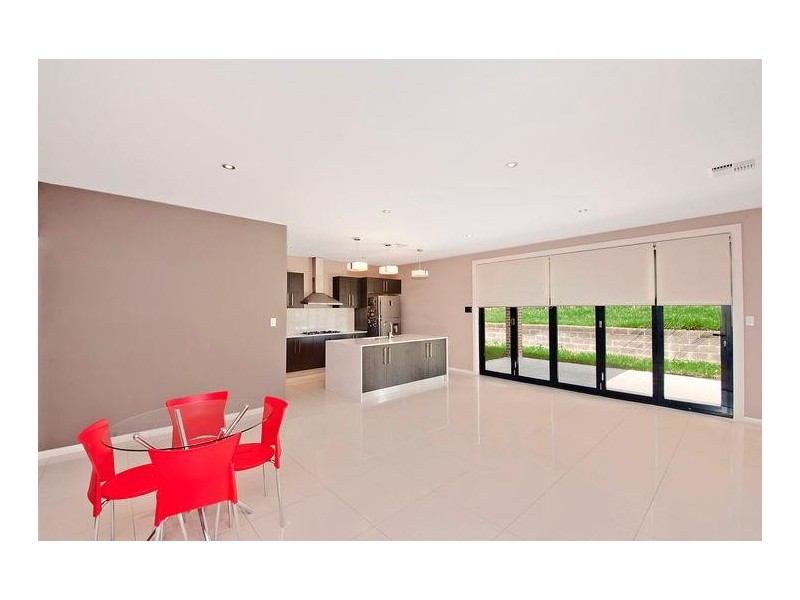 61 Redden Drive, Kellyville NSW 2155