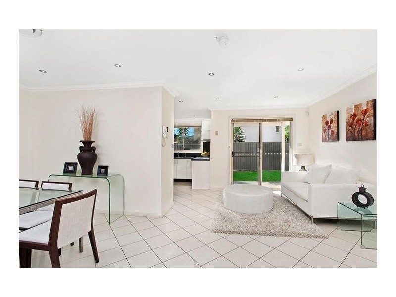 122 Harrington Avenue, Castle Hill NSW 2154