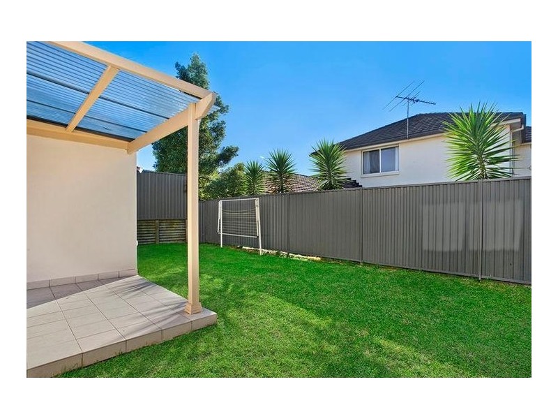 122 Harrington Avenue, Castle Hill NSW 2154