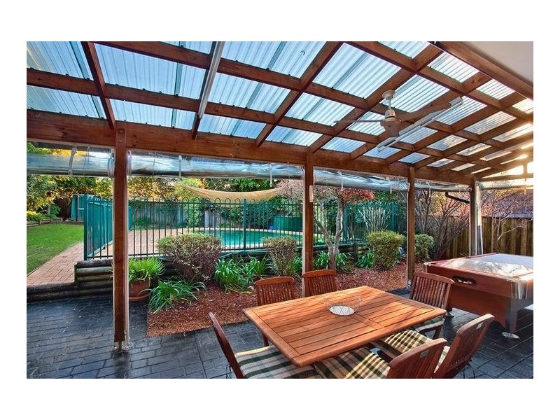 90 Oakhill Drive, Castle Hill NSW 2154