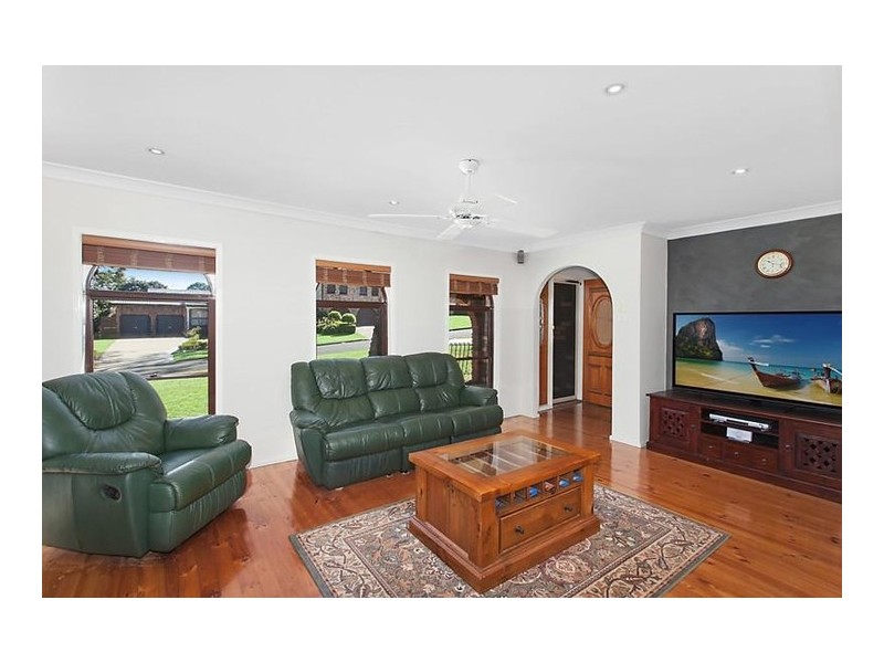 8 Coral Crescent, Kellyville NSW 2155