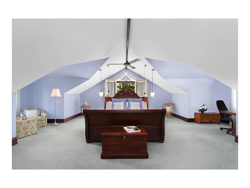 4 Taylors Road, Dural NSW 2158