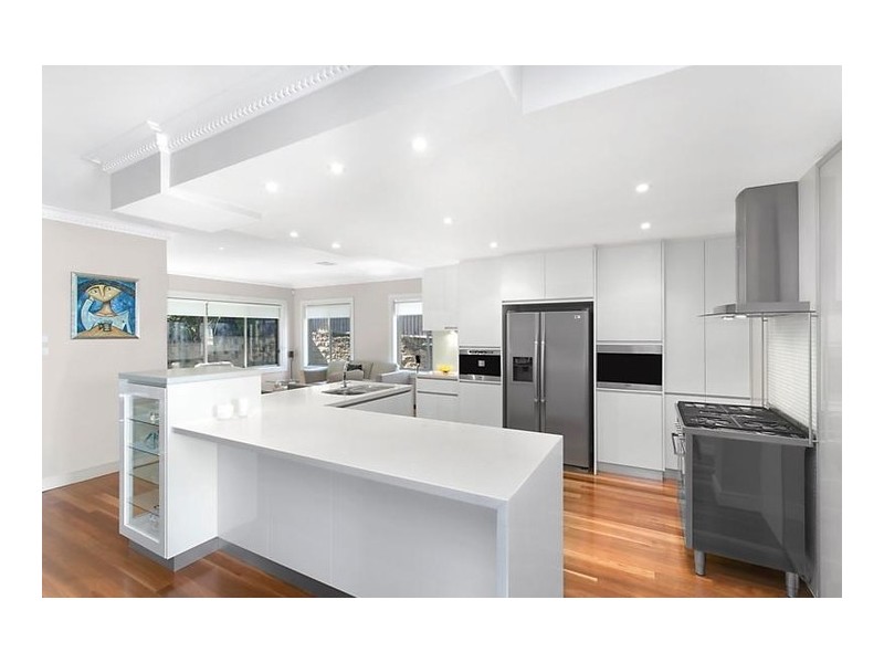 8 Janette Place, Castle Hill NSW 2154