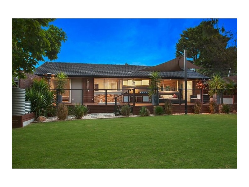 2 Darrambal Avenue, Baulkham Hills NSW 2153