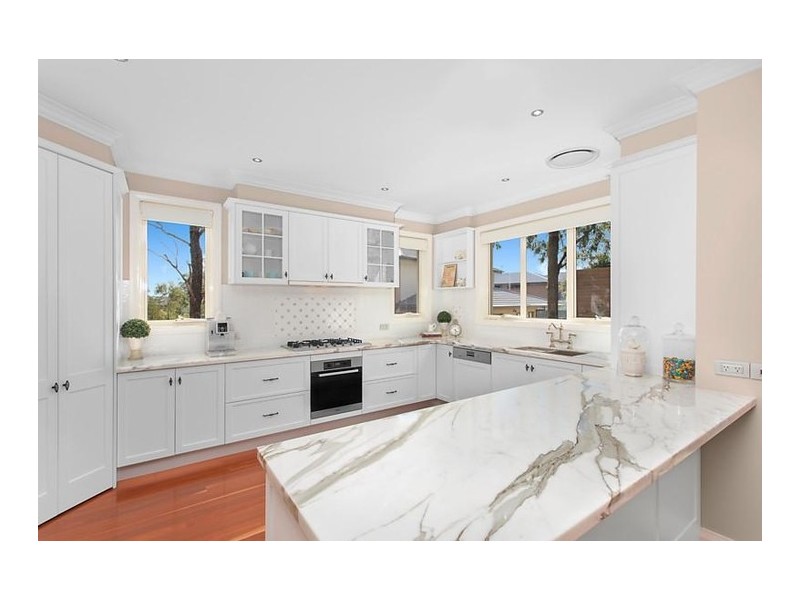 19 Brookfield Way, Castle Hill NSW 2154