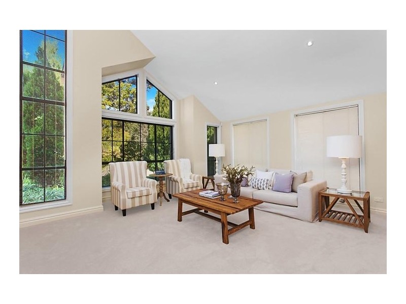 12 Hayes Avenue, Kellyville NSW 2155