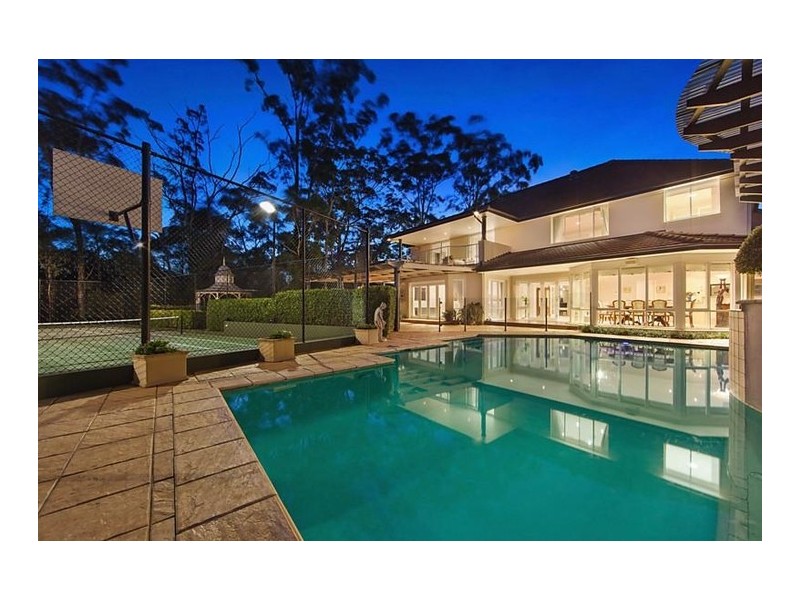 62 Balintore Drive, Castle Hill NSW 2154